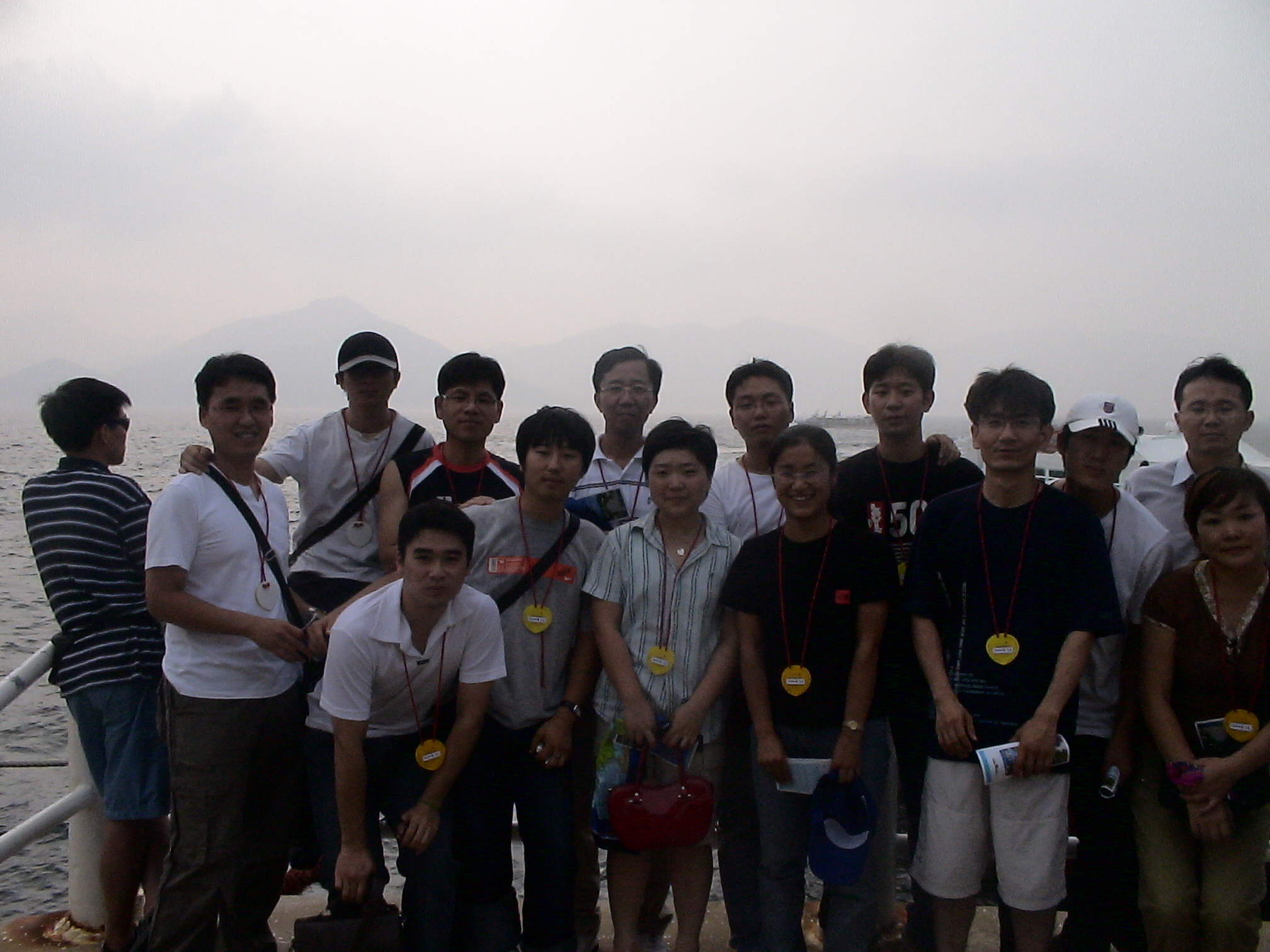 MTg3
